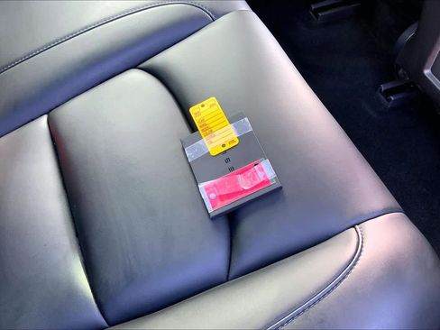 Used 2022 Tesla Model 3 Long Range AWD/4WD image 14