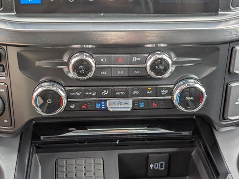 New 2026 Ford F250 Lariat w/ Chrome Package AWD/4WD image 20