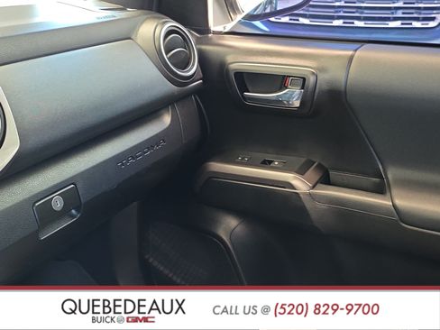 Used 2022 Toyota Tacoma TRD Off-Road RWD image 23