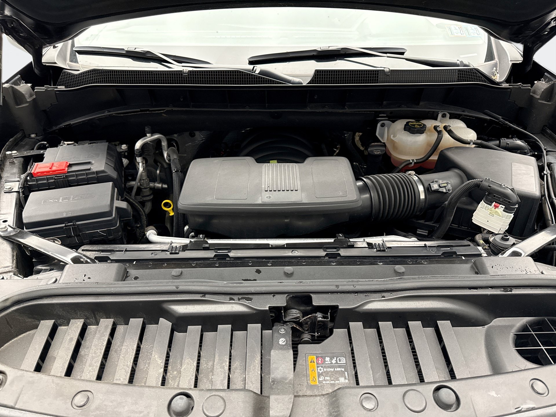 Used 2025 Chevrolet Silverado 1500 LT AWD/4WD image 25