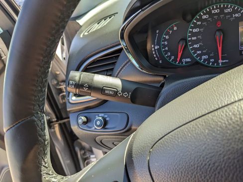 Used 2019 Chevrolet Trax LT w/ LT Convenience Package image 30