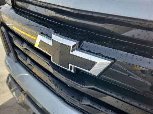 Used 2024 Chevrolet Colorado Z71 w/ Z71 Convenience Package 2 image 36