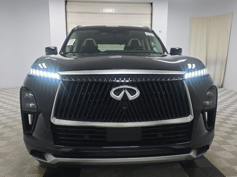 Certified 2025 INFINITI QX80 Sensory image 2