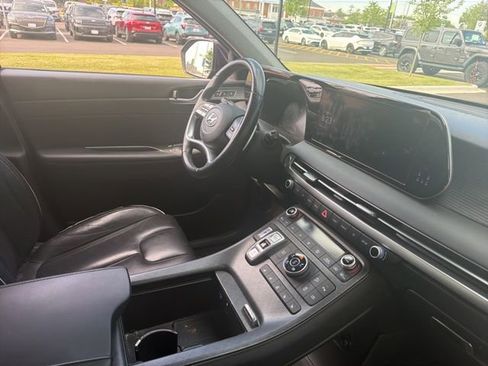 Used 2023 Hyundai Palisade Limited AWD/4WD image 26