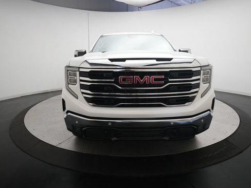Used 2024 GMC Sierra 1500 SLT w/ SLT Premium Plus Package AWD/4WD image 11