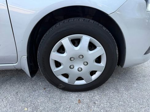 Used 2015 Nissan Versa S Plus image 24