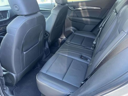 Certified 2023 Buick Envision Essence image 12