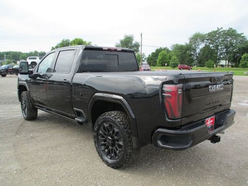New 2026 GMC Sierra 3500 AT4 w/ AT4 Premium Plus Package AWD/4WD image 12