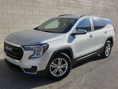 Used 2022 GMC Terrain SLE w/ Driver Convenience Package