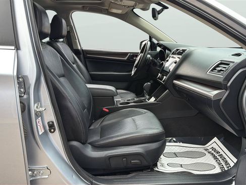Used 2018 Subaru Legacy 3.6R Limited AWD/4WD image 13