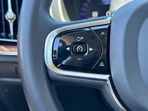 Certified 2025 Volvo S60 B5 Plus FWD image 25
