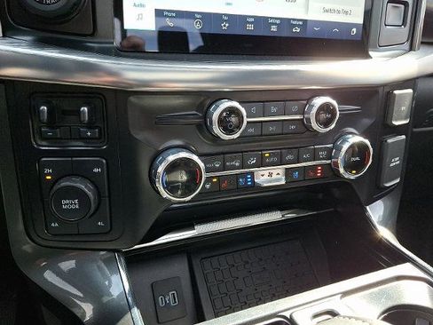 Certified 2023 Ford F150 Lariat w/ Equipment Group 502A High image 16