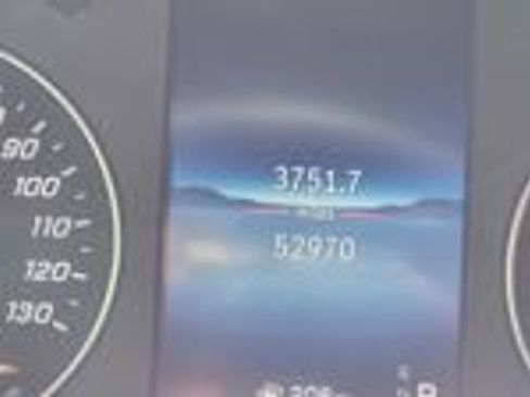 Used 2025 Mercedes-Benz Sprinter 2500 image 3