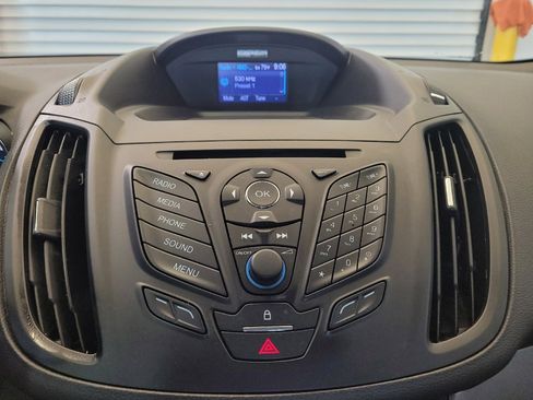 Used 2014 Ford Escape S FWD image 25