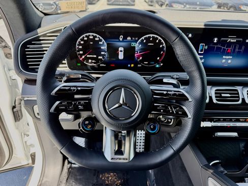 New 2026 Mercedes-Benz GLS 63 AMG 4MATIC image 22