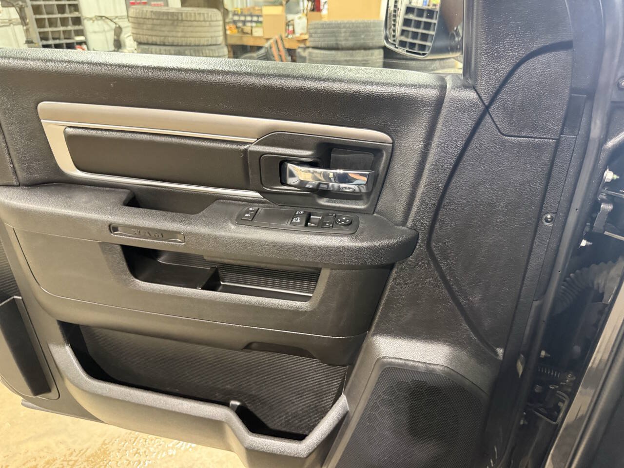 Used 2022 RAM 2500 Tradesman w/ Protection Group AWD/4WD image 21