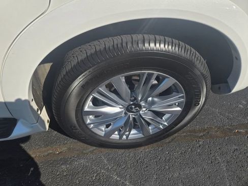 Used 2019 INFINITI QX80 Luxe w/ Proassist Package AWD/4WD image 23