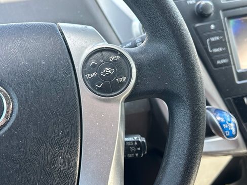 Used 2014 Toyota Prius V Three FWD image 24