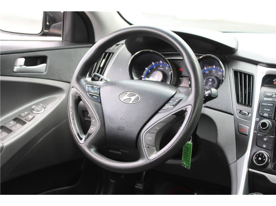 Used 2013 Hyundai Sonata GLS FWD image 17
