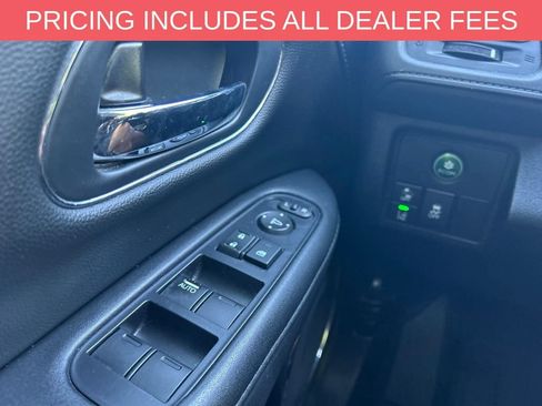 Used 2020 Honda HR-V EX-L image 12