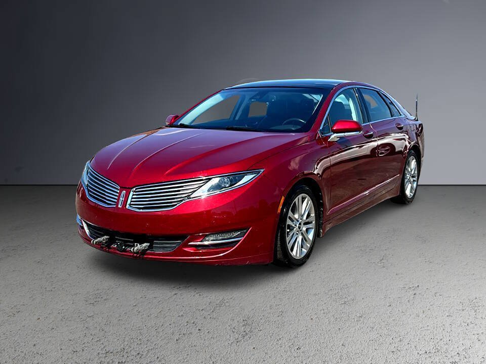 Used 2013 Lincoln MKZ Hybrid FWD image 2