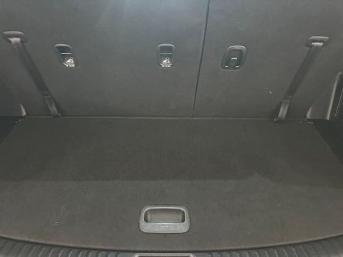 Used 2023 Kia Telluride EX w/ EX Captain's Chair Package FWD image 17