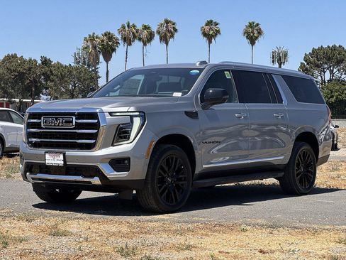 New 2026 GMC Yukon XL Elevation w/ Elevation Premium Package AWD/4WD image 6
