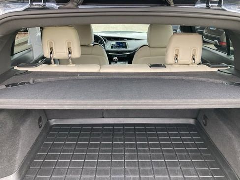 Used 2021 Cadillac XT4 Sport image 11