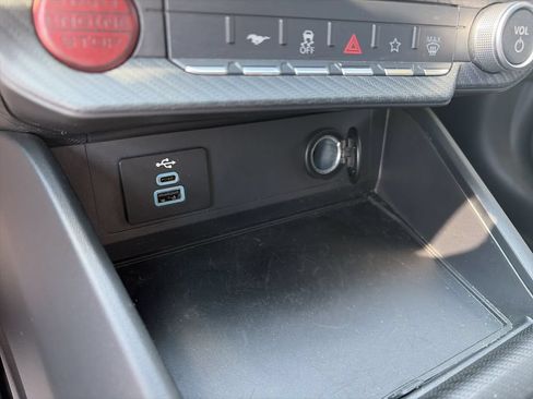 Used 2024 Ford Mustang GT RWD image 26