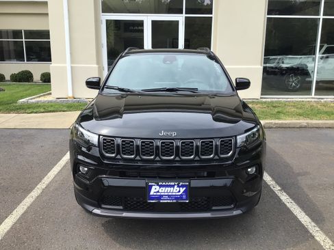 New 2025 Jeep Compass Limited w/ Sun & Sound Group image 2
