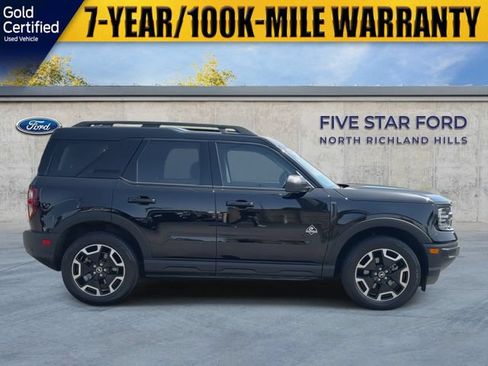 Used 2023 Ford Bronco Sport Outer Banks w/ Tech Package AWD/4WD image 11