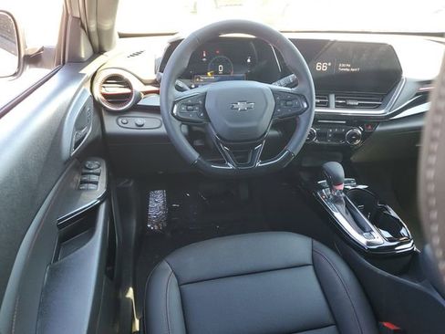 New 2026 Chevrolet Trax RS image 11