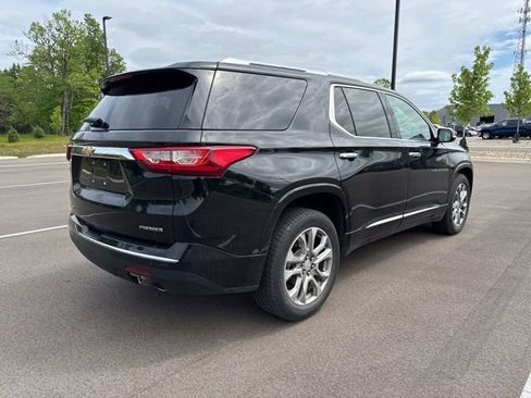 Used 2019 Chevrolet Traverse Premier AWD/4WD image 5