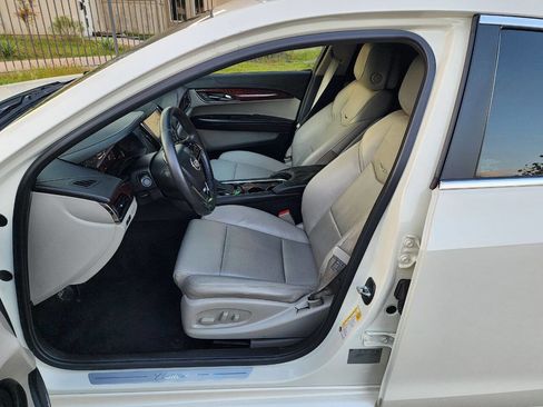 Used 2013 Cadillac ATS Luxury w/ Cold Weather Package image 32