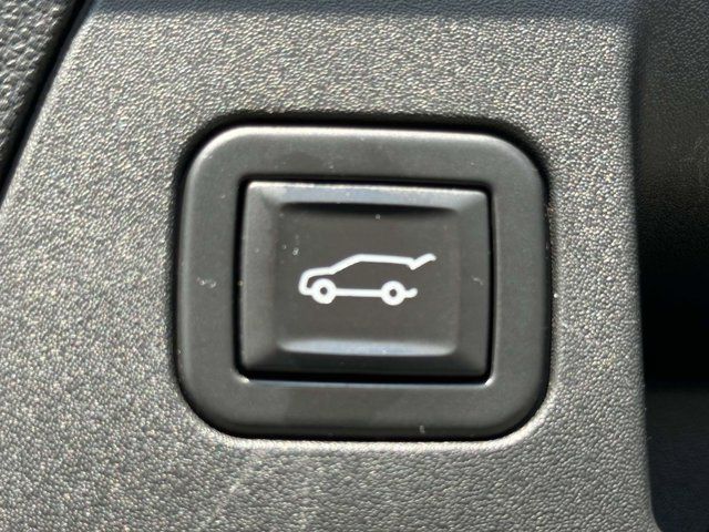 Used 2022 Buick Envision Preferred AWD/4WD image 12