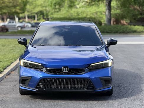 Used 2022 Honda Civic Sport image 5