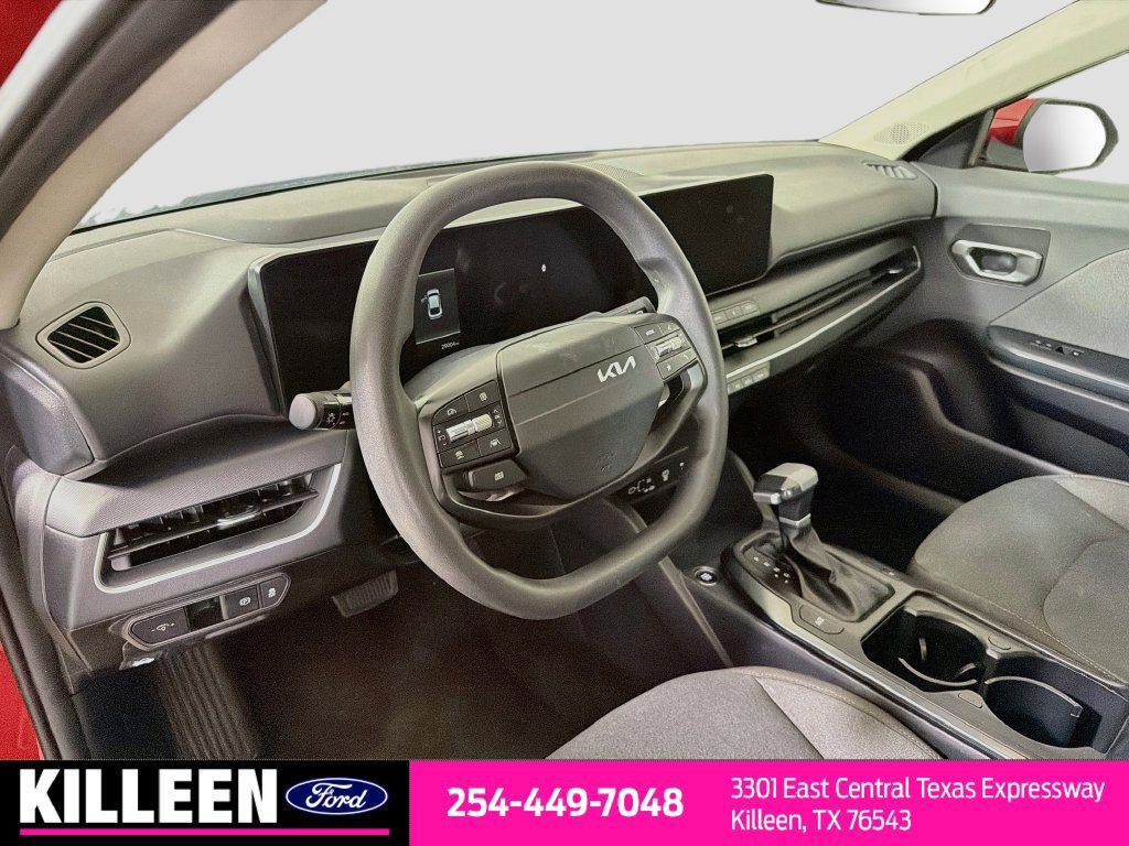 Used 2025 Kia K4 FWD image 11