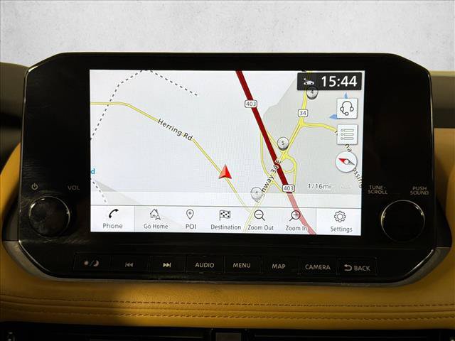 Used 2021 Nissan Rogue Platinum FWD image 2