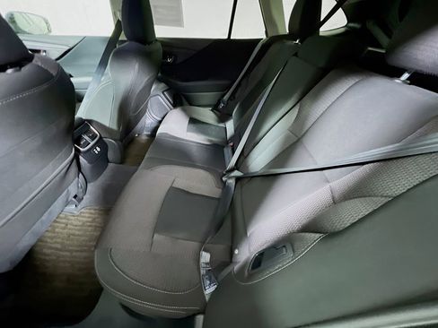 Used 2025 Subaru Outback Premium AWD/4WD image 22