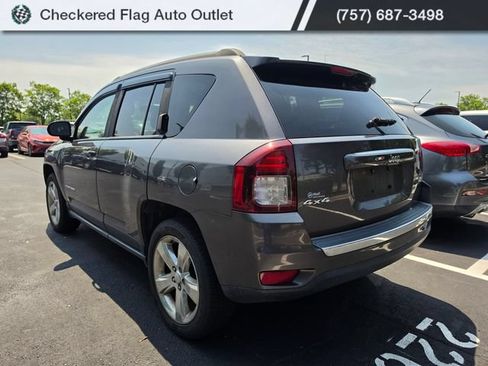 Used 2016 Jeep Compass Latitude AWD/4WD image 4