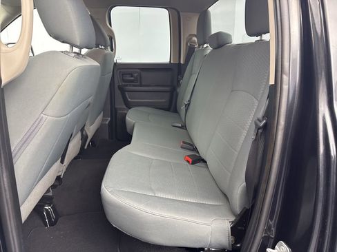 Used 2017 RAM 1500 ST w/ SXT Appearance Group AWD/4WD image 14