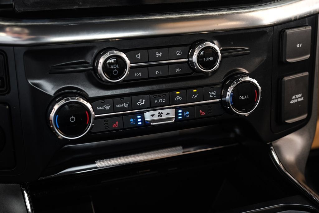 Used 2022 Ford F150 Lariat RWD image 24