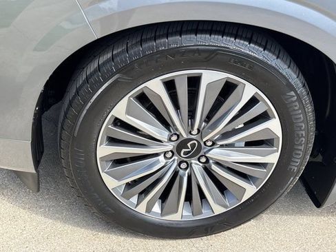 Used 2026 INFINITI QX80 Luxe w/ Cargo Package AWD/4WD image 14