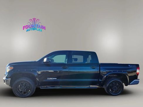 Used 2015 Toyota Tundra SR5 w/ SR5 Upgrade Package image 2