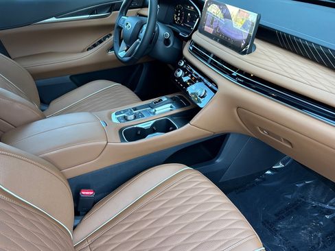 New 2026 INFINITI QX60 Autograph w/ Dark Cargo Package image 17