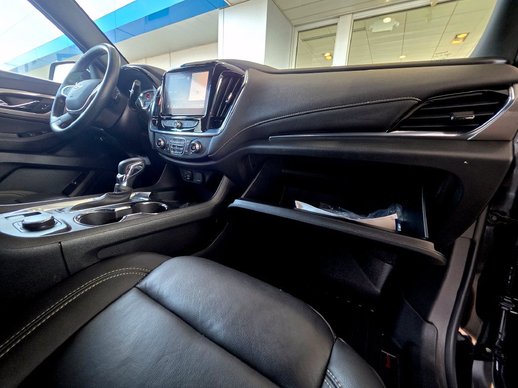 Used 2023 Chevrolet Traverse LT w/ LT Premium Package AWD/4WD image 78