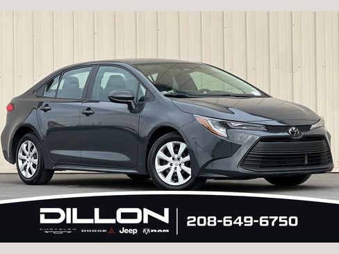 Used 2025 Toyota Corolla LE FWD image 1