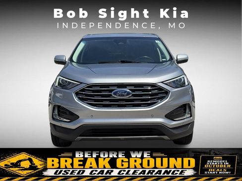 Used 2023 Ford Edge Titanium AWD/4WD image 19
