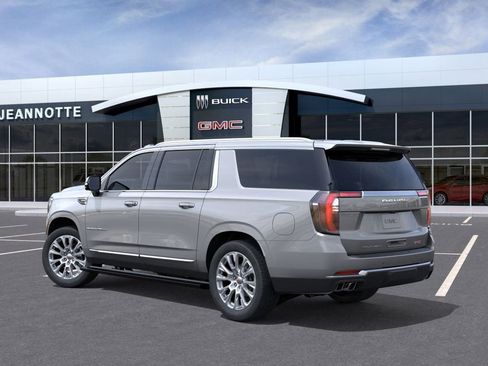 New 2026 GMC Yukon XL Denali w/ Sun & Power Step Package image 3