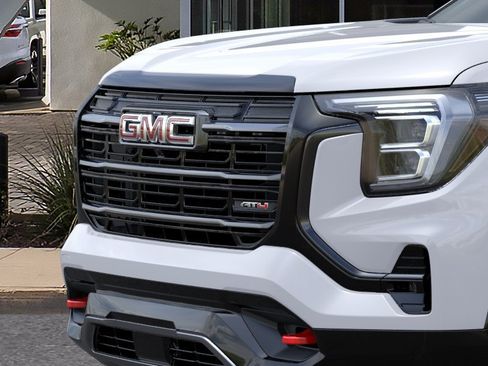 New 2026 GMC Terrain AT4 w/ Technology Package II AWD/4WD image 13
